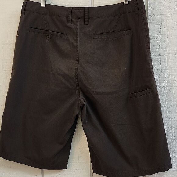 QUICKSILVER Men's Casual Flat Front Chocolate Brown Shorts 36 - Picture 3 of 15